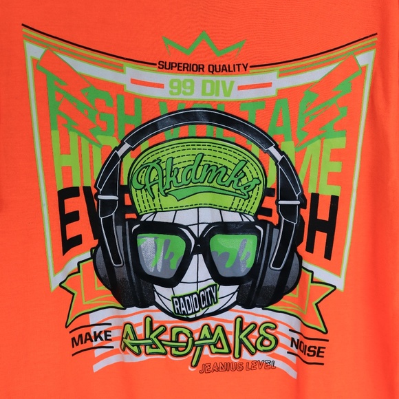 Akademiks HIGH VOLTAGE  Graphic T-shirt  Large - Picture 2 of 7